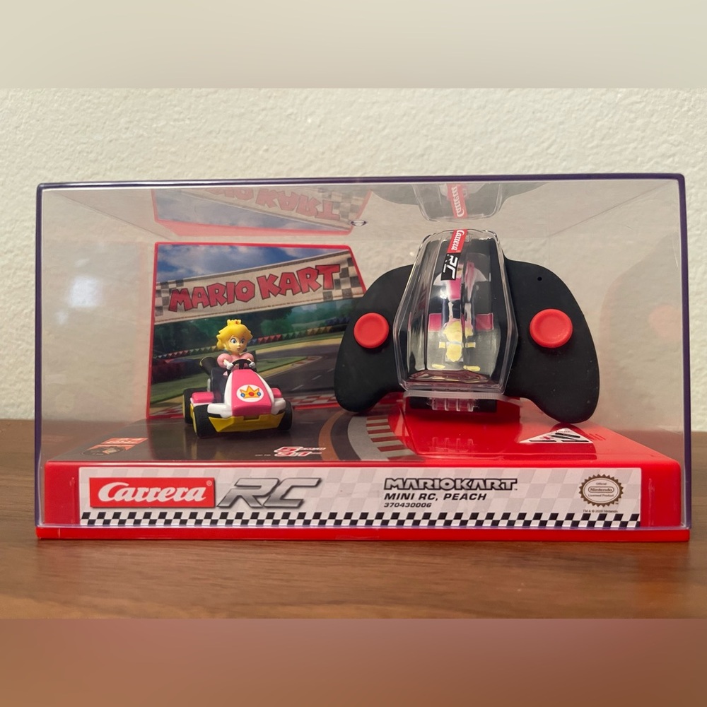Carrera Mini Mario Kart RC Peach - Pink and Black